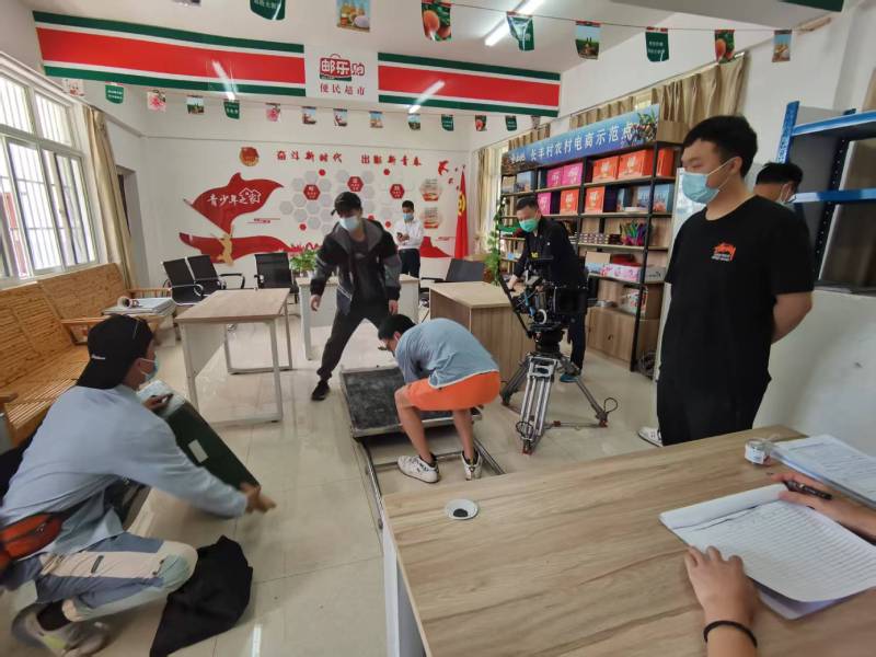宁武县广告片拍摄公司：极简主义践行者，少即是多的视觉哲学